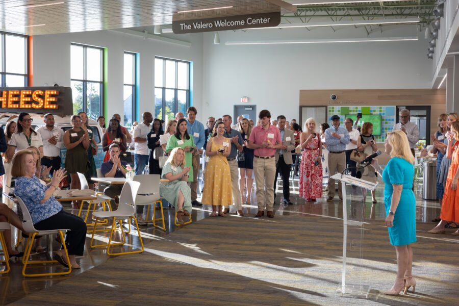 Guests at the 2026 Kids' Meals Harvest Luncheon
